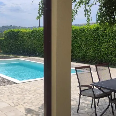 House Iko Hébergement de vacances *